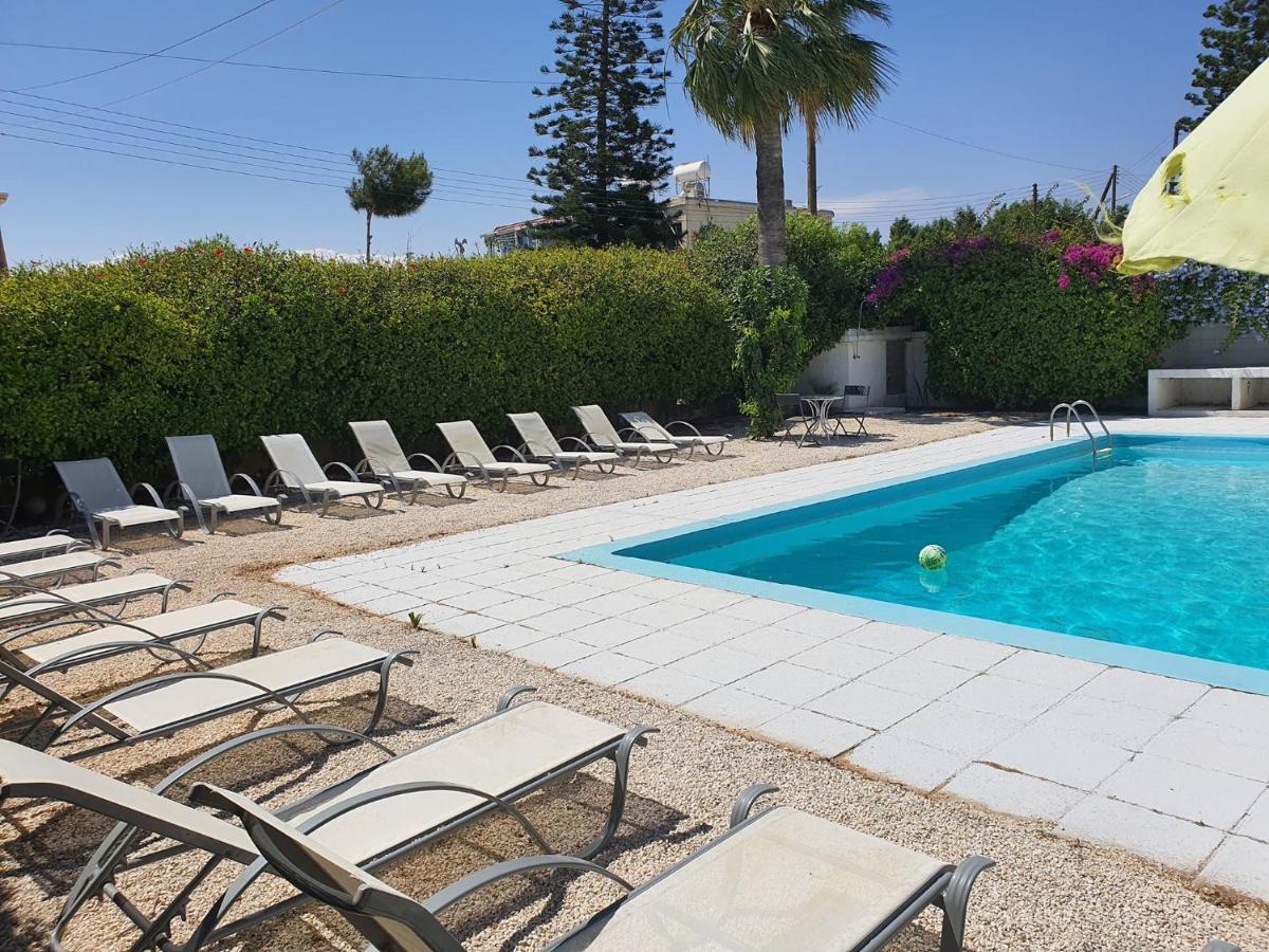Nissi Beach Luxury Villaer *